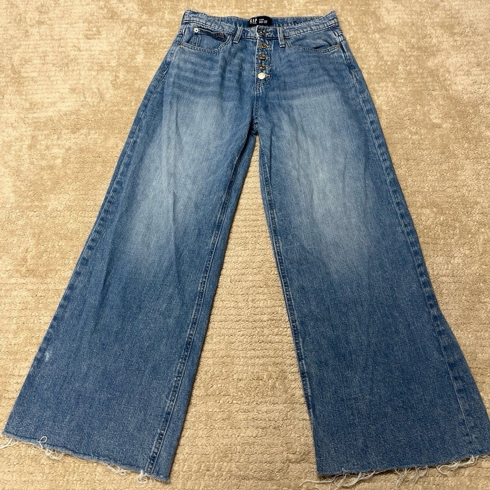 Gap High-Rise Stride Wide-Leg Jeans size 8/29